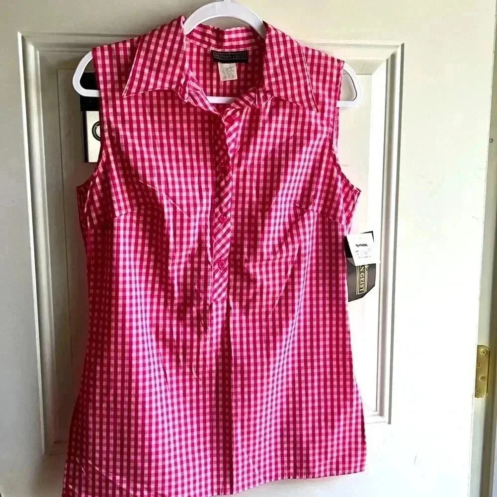Herman Geist Sleeveless Pink and White Shirt Size Small